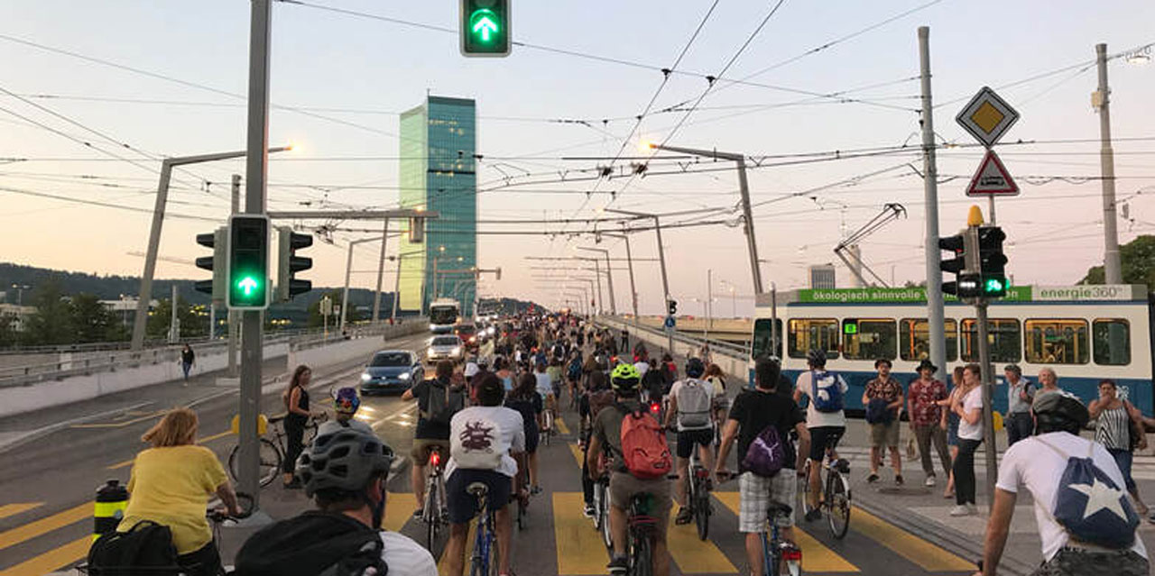 pro-velo-event-criticalmass